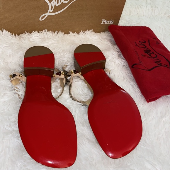 Christian Loubutin brand new size 39. True to size. Very comfy - Picture 3 of 6